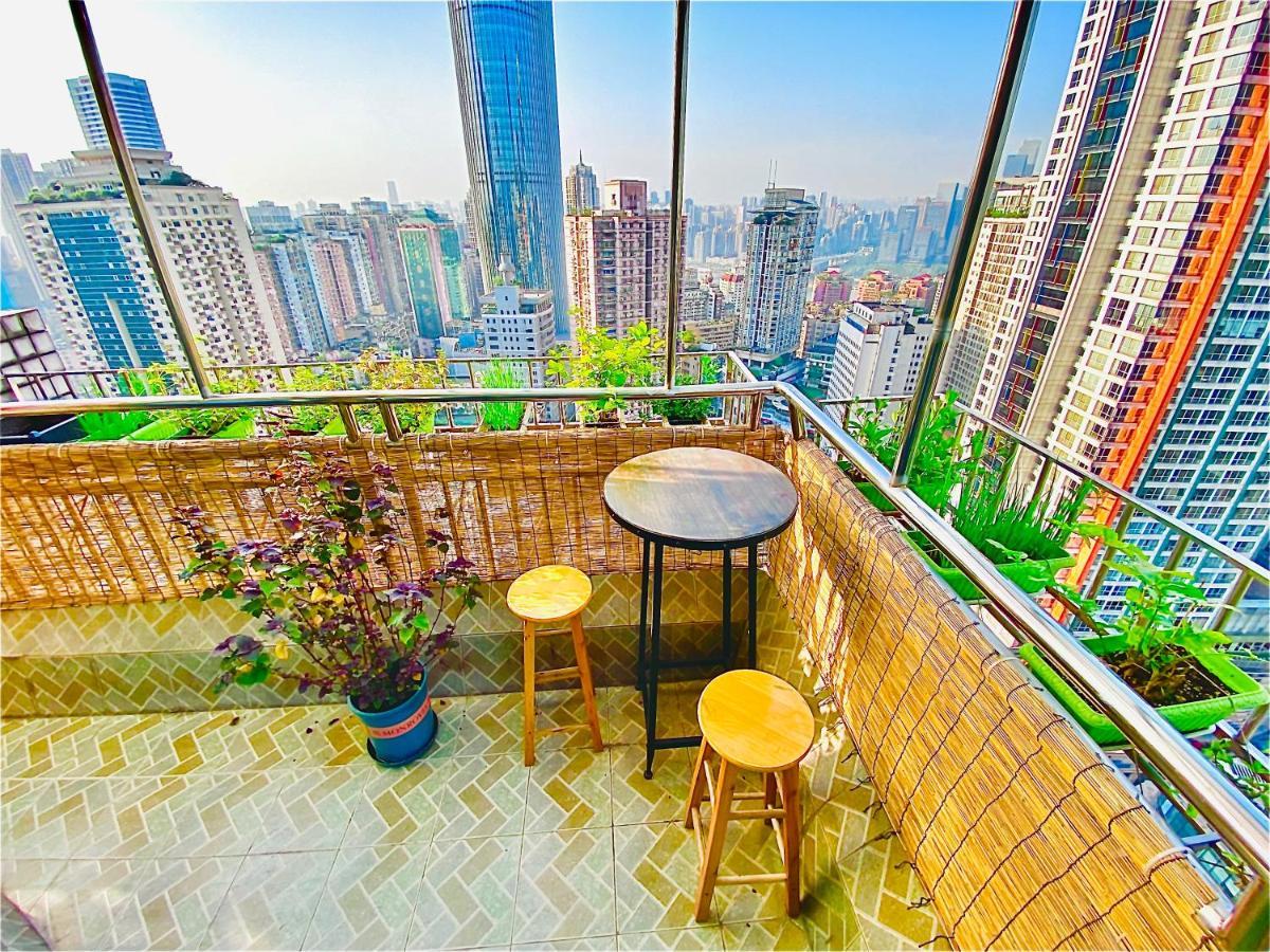 Хостел 弱水咖啡国际青旅only Cafe And Backpacker Чунцин Экстерьер фото