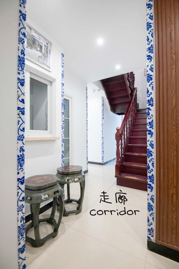 Хостел 弱水咖啡国际青旅only Cafe And Backpacker Чунцин Экстерьер фото